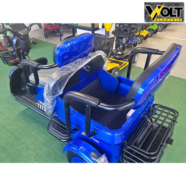 cargo trimestna trikolka bullmax b10 ce sertifikat blue 8.jpg