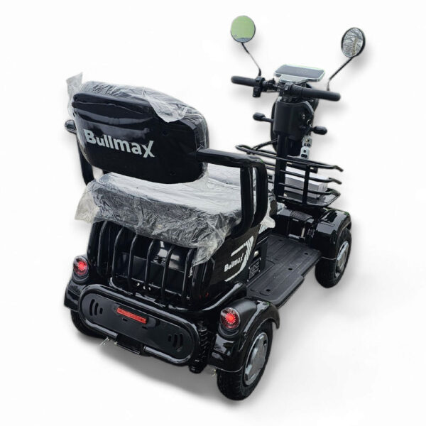 elektricheska chetirikolka vazrastni invalidi bullmax a9 cherna 3.jpg