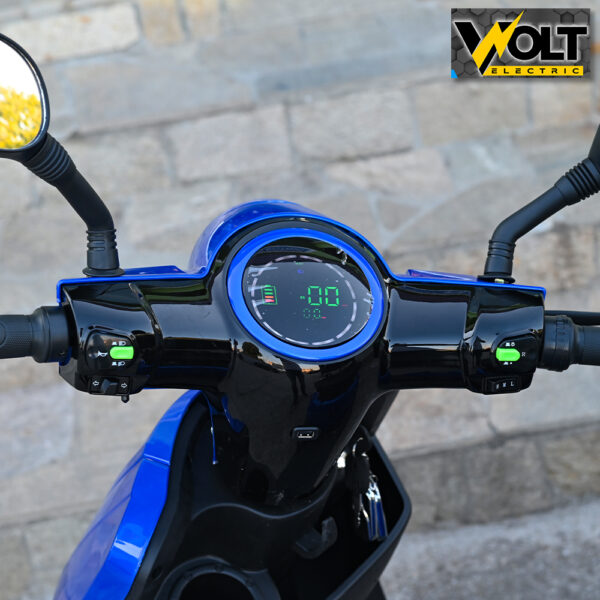 elektricheski trikolki fm1 led lux kreslo volt electric blue 9.jpg
