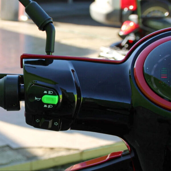 Електрическа триколка max motors fm1 1500w, 60v, 20ah, червено бордо
