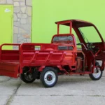 Селскостопанска товарна електрическа триколка 2000w с покрив (600 кг товар, 60v 45ah)