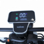Триместна електрическа четириколка maxmotors a9, 1500w, 48v/20ah, бяла